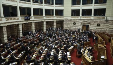 Βουλή: Δε θα γίνει άρση της ασυλίας του Κωνσταντίνου Κυρανάκη & του Γιάννη Λοβέρδου