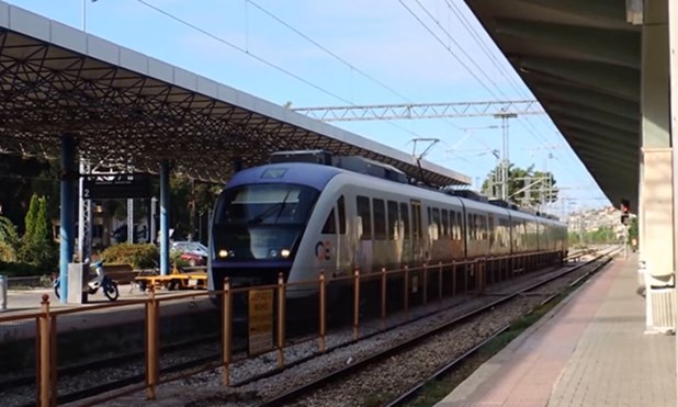 Τραγικό: Τρένο παρέσυρε και διαμέλισε ηλικιωμένο στα Τρίκαλα