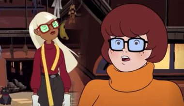 Mετά την «Πέππα το γουρουνάκι» προμοτάρουν την ομοφυλοφιλία και στο «Scooby-Doo»: Λεσβία η Velma (βίντεο)