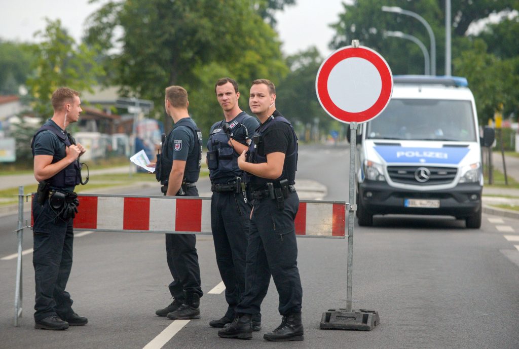 Αγγλία: Ένοπλος άνδρας έπεσε νεκρός από πυρά αστυνομικών