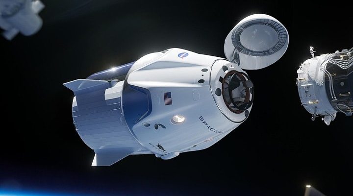 Η τελευταία αποστολή αστροναυτών της SpaceX για τη NASA έφτασε στον Διεθνή Διαστημικό Σταθμό