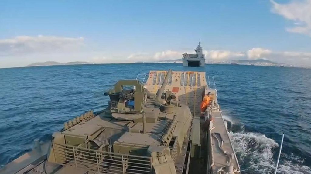 Τουρκία: Πρόβα απόβασης σε ελληνικά νησιά με Altay και TCG Anadolu