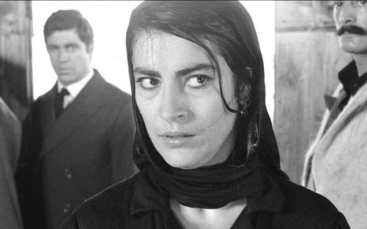 Σπάνια φωτογραφία της Ειρήνης Παπά με την Τζάκι Κένεντι σε παράσταση στη Νέα Υόρκη