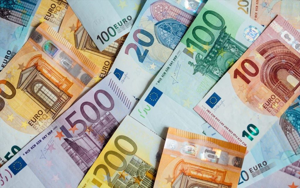 Επιταγή ακρίβειας: Πότε θα μπουν τα 250 ευρώ – Λεπτομέρειες για δικαιούχους και κριτήρια