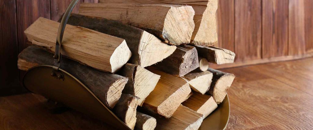 Αυτοί είναι οι κίνδυνοι για την υγεία και το περιβάλλον από την καύση ξύλων
