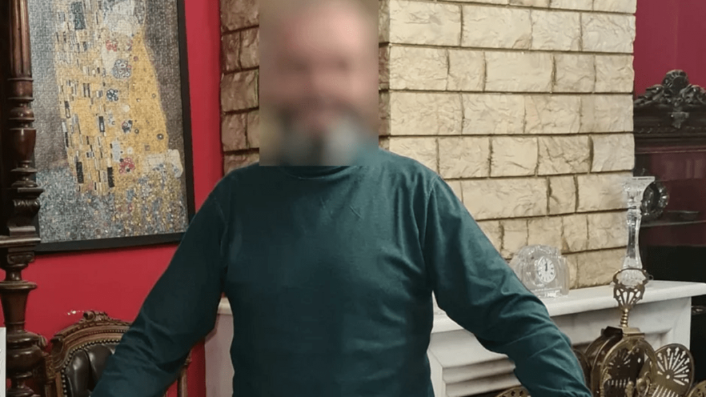 Κολωνός: Με ψεύτικο προφίλ στα social media «ψάρευε» τους πελάτες του  για την 12χρονη ο 53χρονος