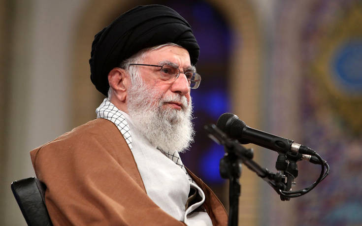 Ιράν: Να σέβονται τους νόμους της Ισλαμικής Δημοκρατίας ζητά η Τεχεράνη από τους ξένους επισκέπτες