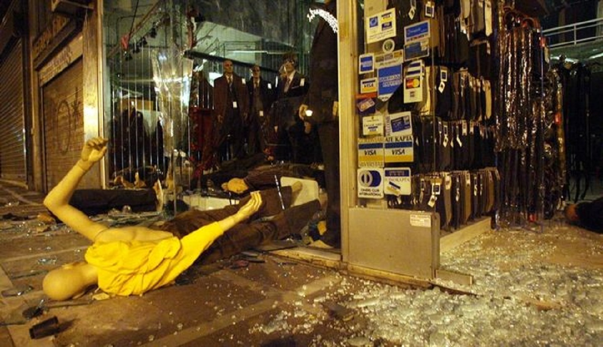 Δολοφονία Α.Γρηγορόπουλου: Αποζημιώσεις 1,5 εκατ. ευρώ από το ΣτΕ για τις ζημιές σε καταστήματα