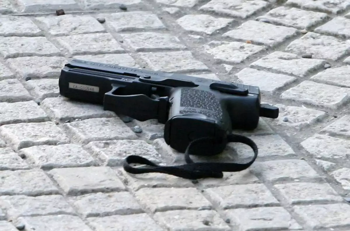 Πατέρας δυο παιδιών ο αστυνομικός που αυτοκτόνησε με το υπηρεσιακό του όπλο στην Θεσσαλονίκη