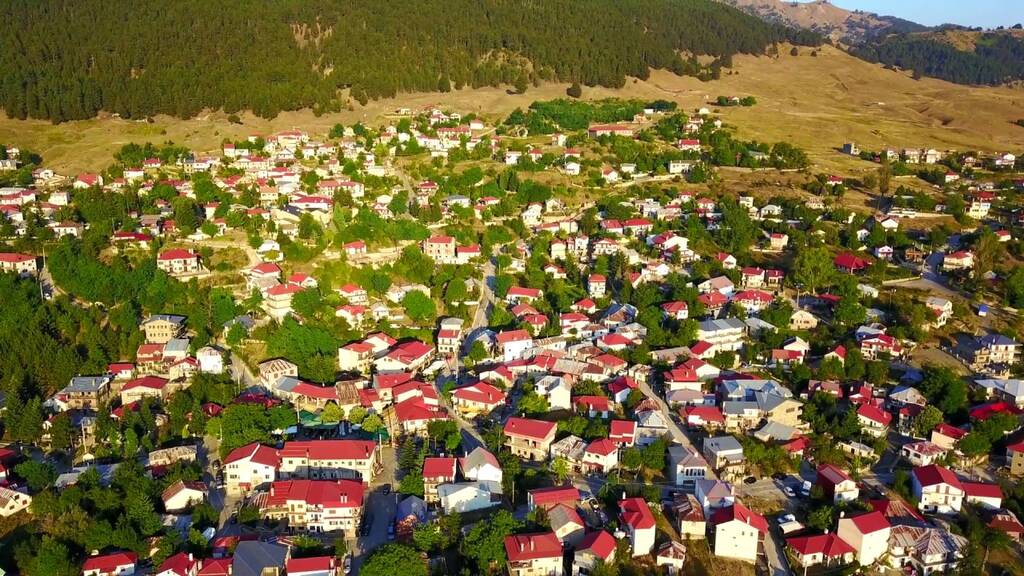 Γνωρίζατε ότι το ψηλότερο χωριό των Βαλκανίων είναι στην Ελλάδα;