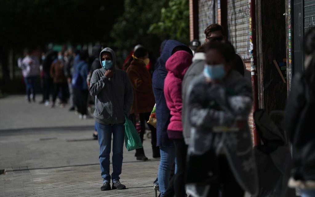 Η Oxfam καταγγέλλει τη «σοκαριστική» απραξία των κυβερνήσεων μπροστά στις ανισότητες κατά την πανδημία