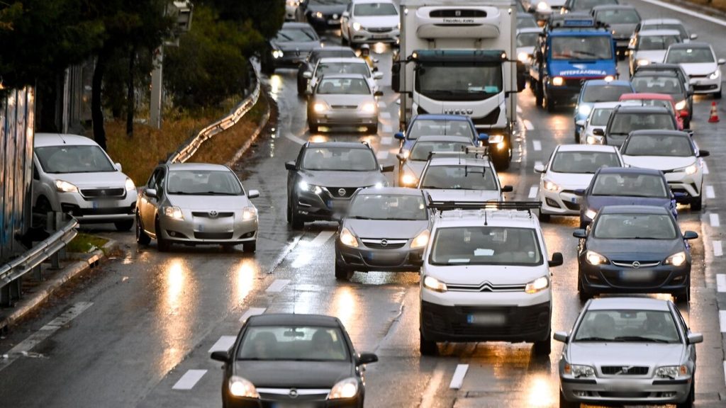 Τέλη κυκλοφορίας 2023: Πώς θα τα εκτυπώσετε με ή χωρίς τους κωδικούς TaxisNet