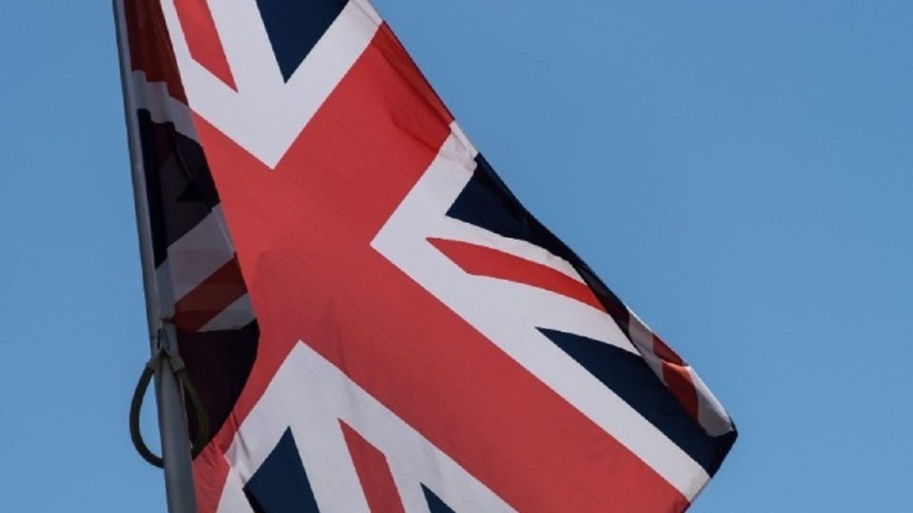 Βρετανία: Ορίστηκε πλαφόν στα έσοδα των παραγωγών ενέργειας από ανανεώσιμες πηγές