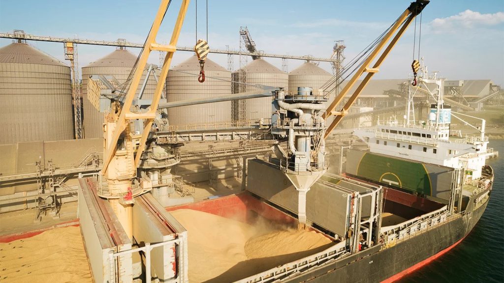 Ρωσία: Απειλεί με αποχώρηση από τη συμφωνία για τις εξαγωγές σιτηρών αν δεν ικανοποιηθούν τα αιτήματά της