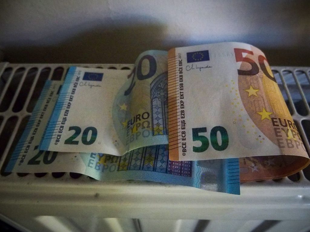 Έτσι θα μειώσετε έξοδα θέρμανσης και λογαριασμούς ρεύματος έως και 20%