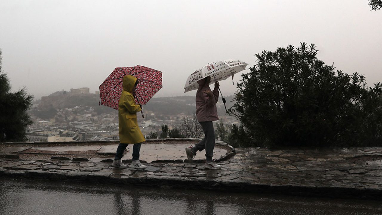 Έκτακτο δελτίο επιδείνωσης του καιρού από την ΕΜΥ – «Έρχονται» βροχές & καταιγίδες