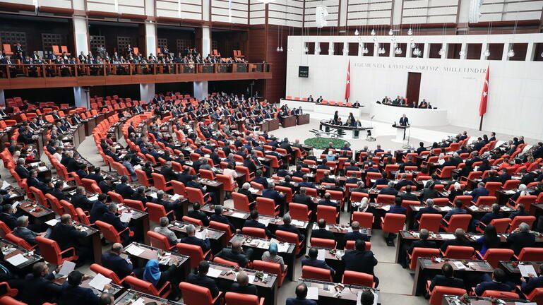 Τουρκία: «Πράσινο» στο νομοσχέδιο που προβλέπει φυλάκιση για «ψευδείς ειδήσεις»