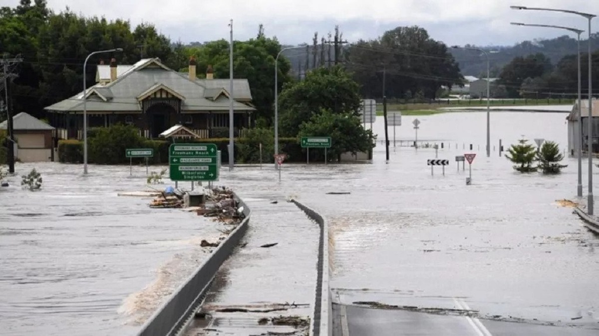 Πανικός στην Αυστραλία από τις νέες σφοδρές βροχοπτώσεις: Χιλιάδες κάτοικοι απομακρύνθηκαν από τα σπίτια τους