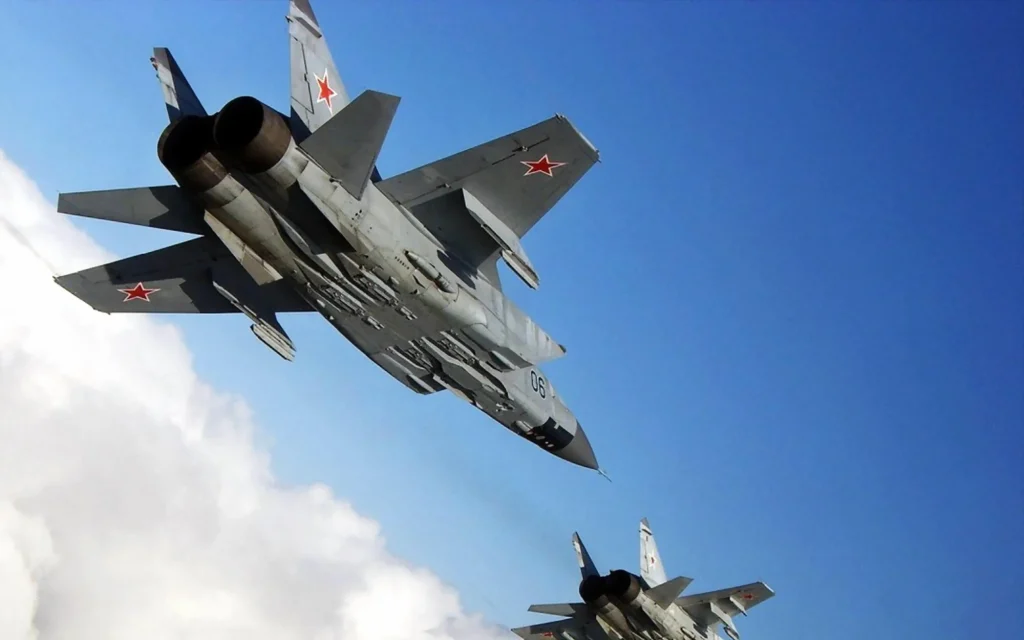 «Σηκώθηκαν» ρωσικά μαχητικά MiG-31 – «Συναγερμός» στην ουκρανική αεράμυνα