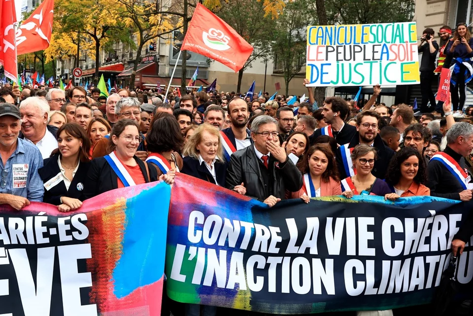 Γαλλία: Χιλιάδες διαδηλωτές στους δρόμους για την κρίση στην ενέργεια λόγω των δυτικών κυρώσεων sthn Rvs;ia