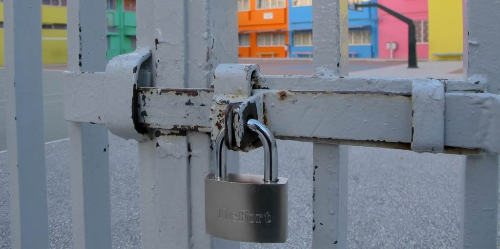 Ίλιον: Εξωσχολικός μαχαίρωσε γονέα – «Eχω κάνει ράμματα»