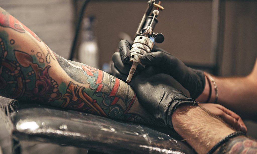 Ένα τατουάζ – έργο τέχνης διεκδικεί τον τίτλο του πιο ρεαλιστικού τατουάζ στον κόσμο (βίντεο)