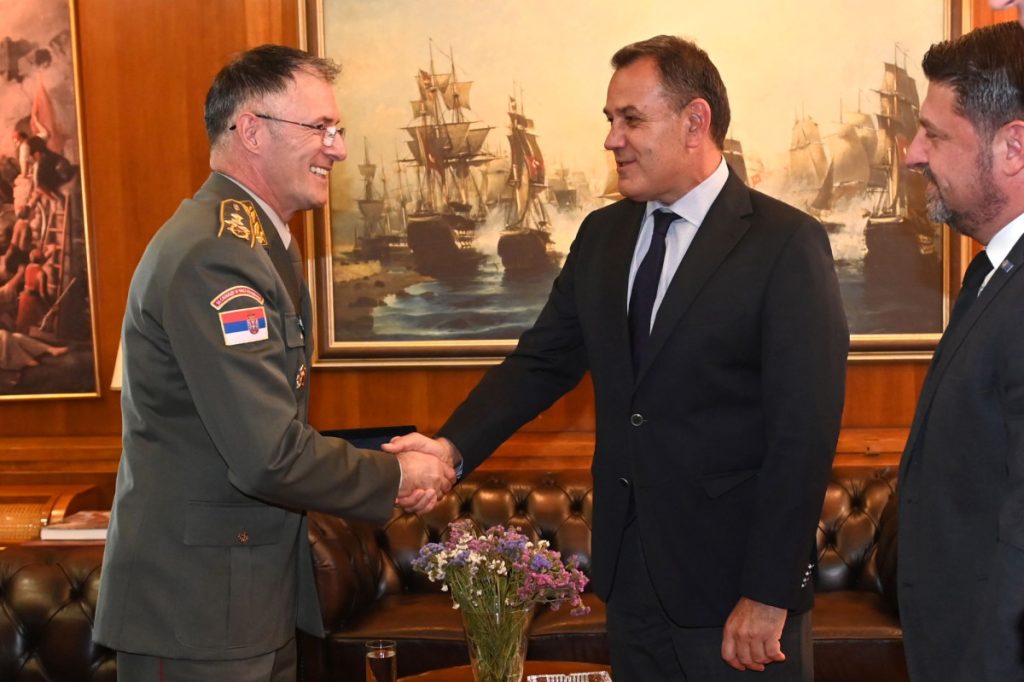 Ο Ν.Παναγιωτόπουλος συναντήθηκε με τον αρχηγό Ενόπλων Δυνάμεων της Σερβίας, στρατηγό Μ.Μωϋσίλοβιτς