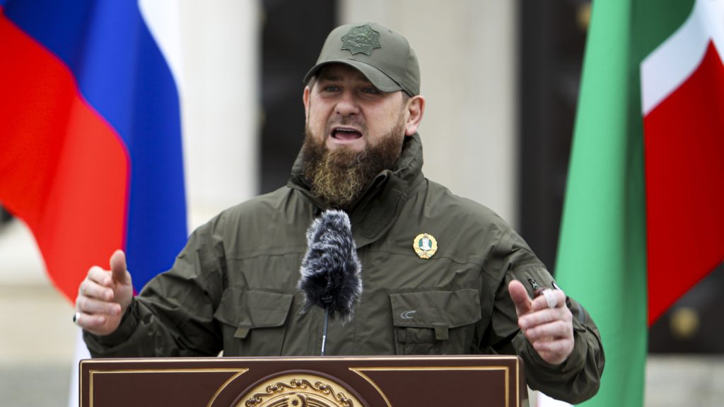 Ρ.Καντίροφ: «Οι δυνάμεις της Τσετσενίας είναι έτοιμες να αναπτυχθούν στο Μπέλγκοροντ – Περιμένω εντολή»