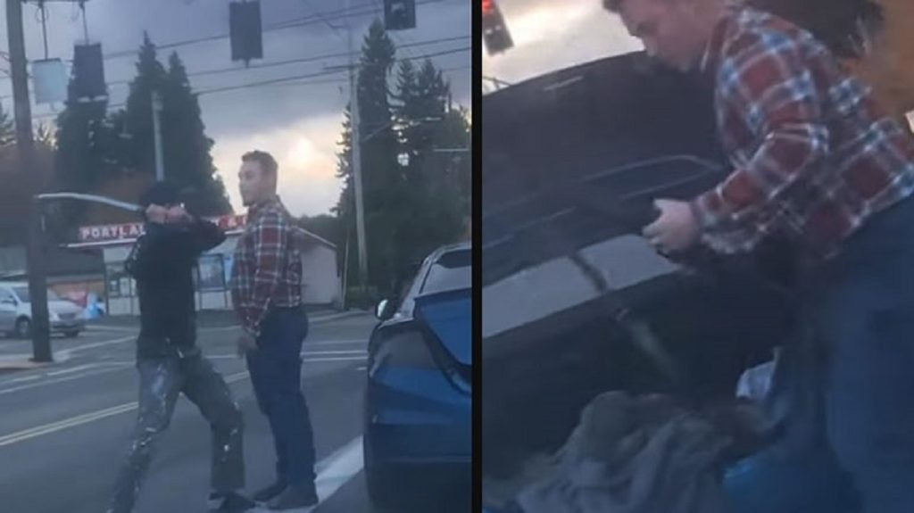 Τρομερό σκηνικό: Τσακώθηκαν στον δρόμο – Ο ένας έβγαλε… σπαθί και ο άλλος αυτόματο όπλο (βίντεο)