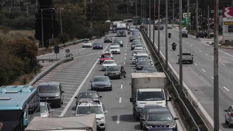 Νέα Φιλαδέλφεια: Καραμπόλα 4 οχημάτων με έναν τραυματία στη λεωφόρο Κηφισού