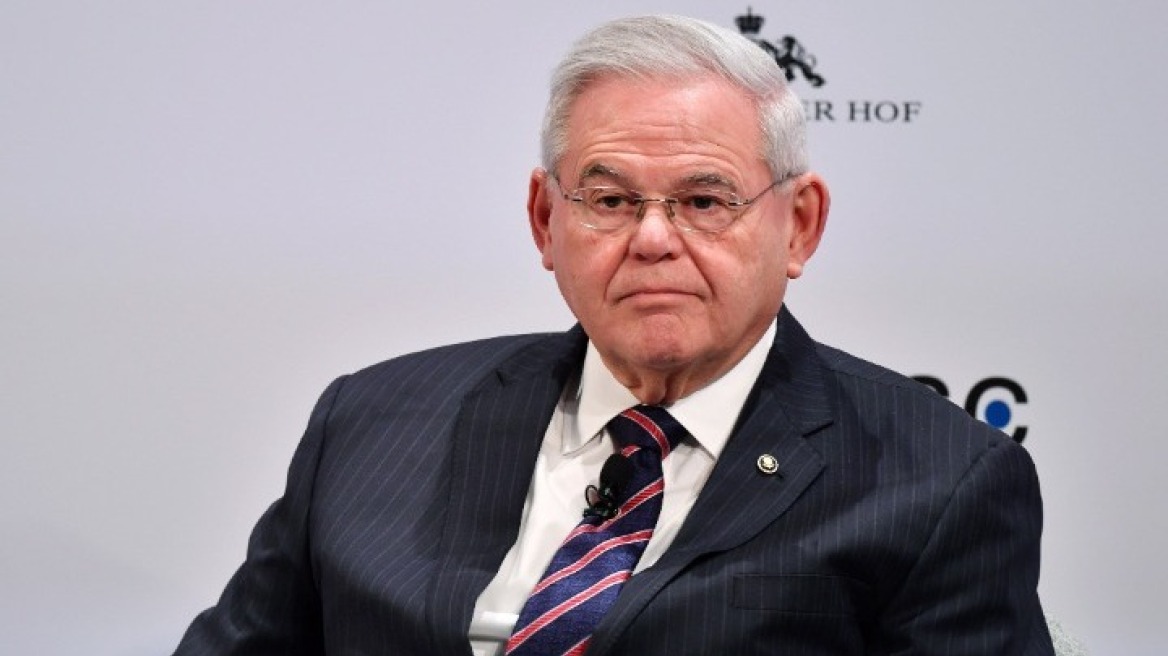 Παρέμβαση Μενέντεζ για τους 92 παράνομους μετανάστες: «Να ερευνηθεί ο ρόλος του τουρκικού στρατού»