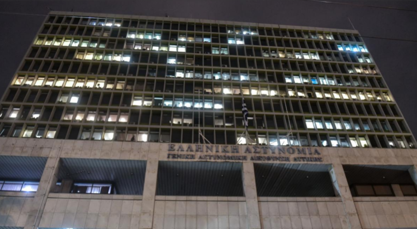 Κολωνός: Στη ΓΑΔΑ ακόμη δυο άνδρες που συνομιλούσαν με την 12χρονη