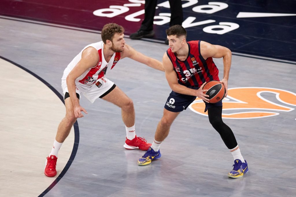 Euroleague: Συνεχίζει ακάθεκτος ο Ολυμπιακός – Νίκησε και τη Μπασκόνια στην Ισπανία (92-97)