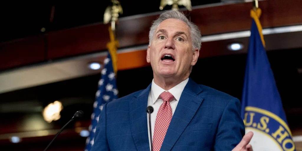 Εκλογές ΗΠΑ: Οι Ρεπουμπλικανοί δεσμεύθηκαν ότι «αν νικήσουμε στις 8 Νοεμβρίου θα κοπεί η βοήθεια στην Ουκρανία»!