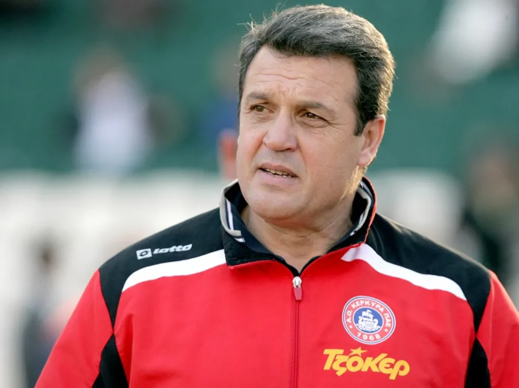 Πρώην ποδοσφαιριστής Ολυμπιακού Π.Μίχος: «Δεν έχω καμία σχέση με αυτό το Μιχέικο – Θα κινηθώ νομικά»