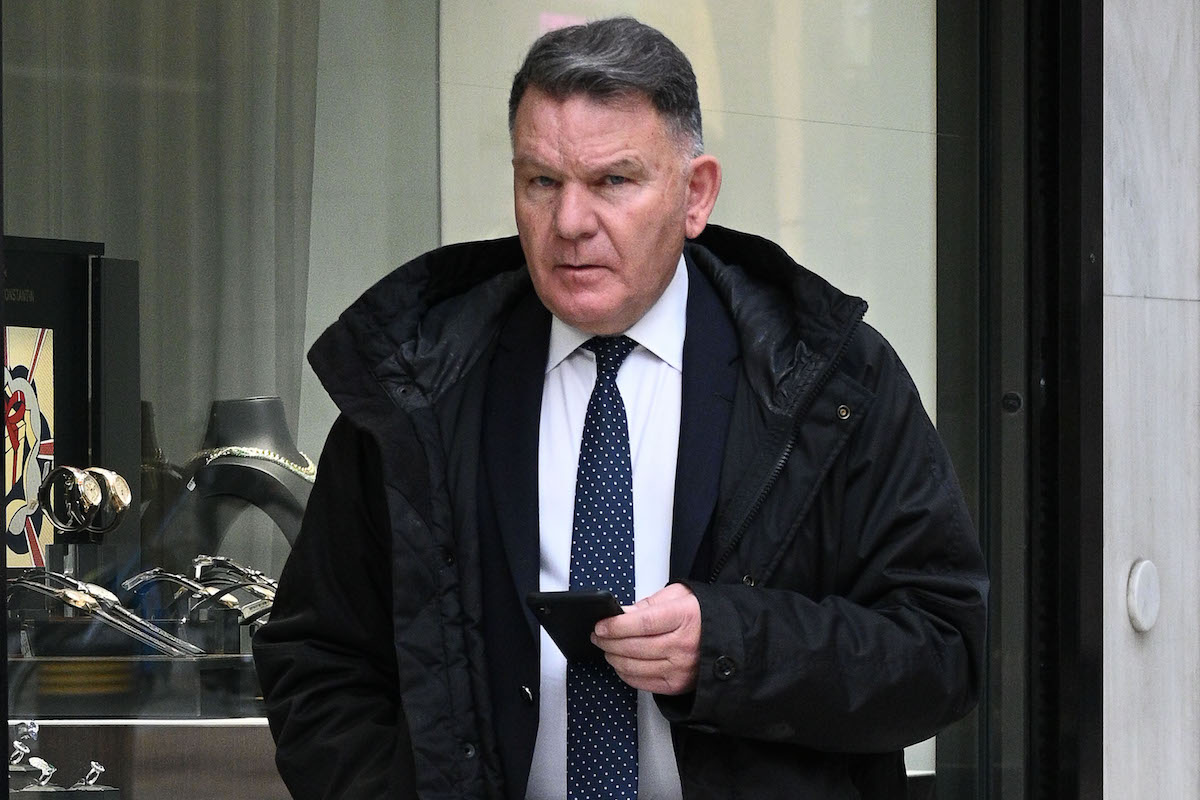 Ηράκλειο: Ο Αλέξης Κούγιας ανέλαβε τον 36χρονο που δέχτηκε επίθεση με καυστικό υγρό