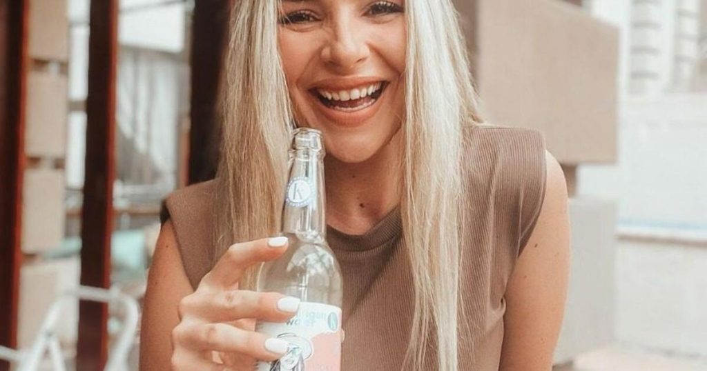 Αυτό συμβαίνει στο σώμα σου όταν πίνεις κολλαγόνο κάθε μέρα