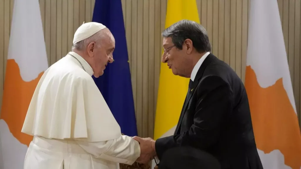 Συνάντηση Ν.Αναστασιάδη – Πάπα Φραγκίσκου στο Βατικανό με επίκεντρο το Κυπριακό
