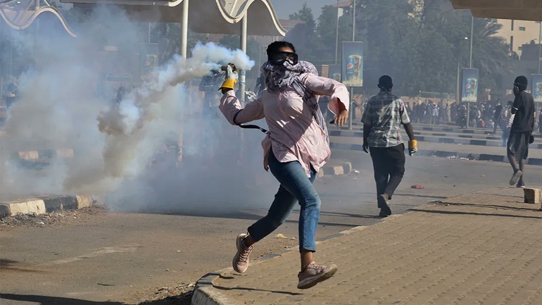 Σουδάν: Διαδηλωτής έπεσε νεκρός δυο μέρες πριν από την επέτειο του πραξικοπήματος