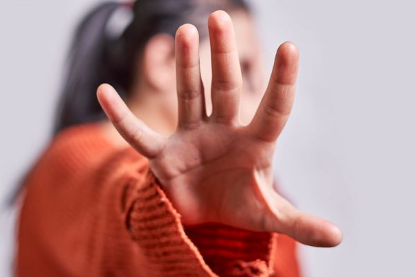 Στα «σκαριά» νομοσχέδιο για την πρόληψη της βίας και της σεξουαλικής εκμετάλλευσης ανήλικων παιδιών
