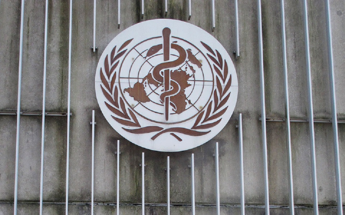 «Σπέρνει» την τρομοκρατία ο ΠΟΥ: «Μην χαλαρώνετε – Αυξάνονται τα κρούσματα κορωνοϊου και γρίπης»