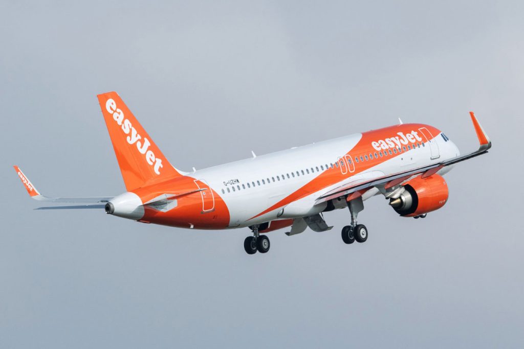 Λονδίνο: Αεροσκάφος της «Easyjet» με προορισμό τη Ρόδο παραλίγο να συγκρουστεί με drone στα 16.000 πόδια