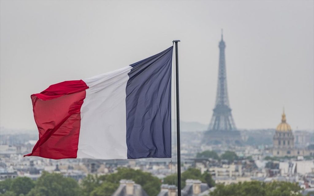 Απορρίφθηκε η πρόταση μομφής κατά της κυβέρνησης της Γαλλίας