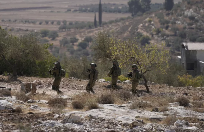 Δυτική Όχθη: Τρεις Παλαιστίνιοι νεκροί και σχεδόν 20 τραυματίες σε επιδρομή του στρατού του Ισραήλ