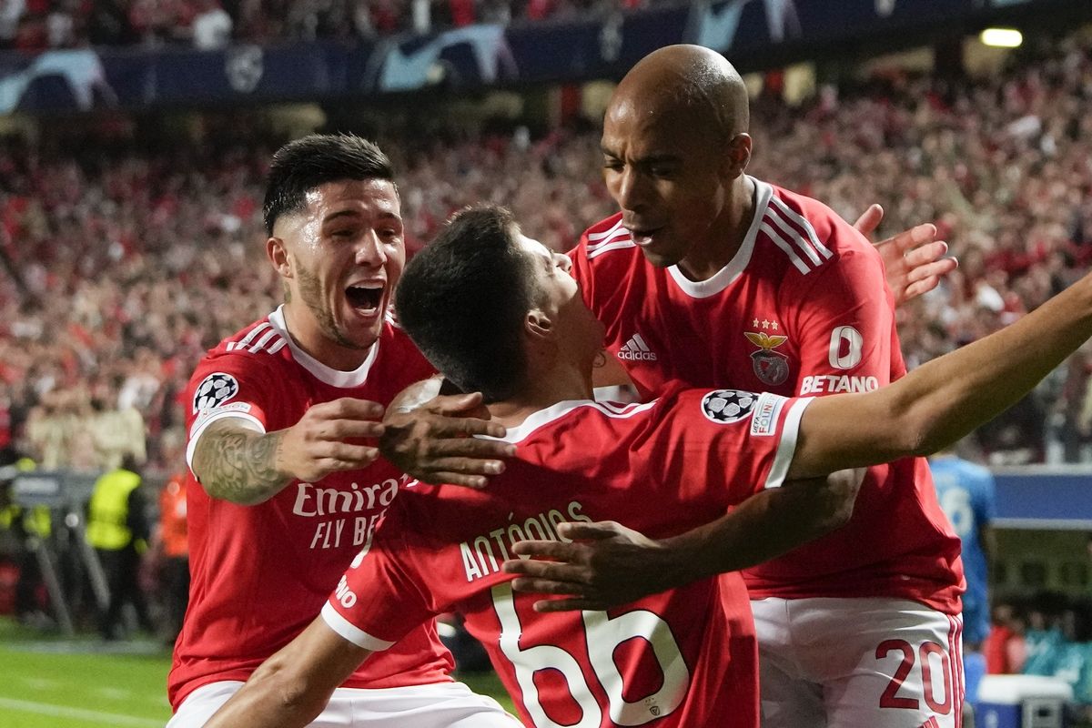 Η Μπενφίκα του Οδυσσέα Βλαχοδήμου «υπέταξε» τη Γιουβέντους (4-3) και την άφησε εκτός Champions League