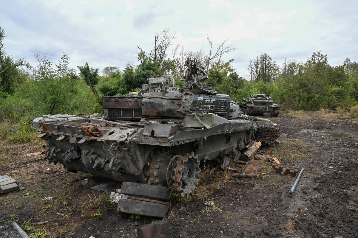 Ουκρανός ΥΠΑΜ για την τύχη της ουκρανικής αντεπίθεσης: «Κολλήσαμε στην λάσπη» – Ξεπέρασε τους 15.000 νεκρούς ο ουκρανικός στρατός