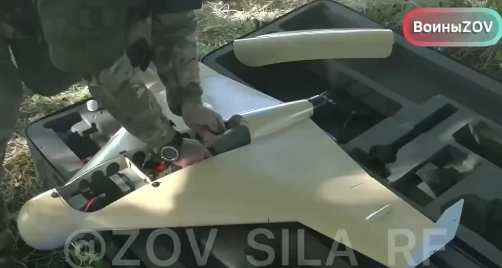 Επίδειξη ευελιξίας ρωσικών attack UAV: Εκτοξεύεται μέσα από δάσος και εξοντώνει με ασφάλεια (βίντεο) (upd)