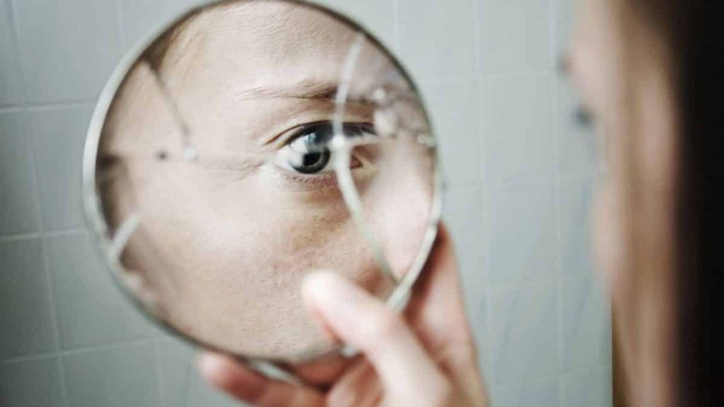 Oριακή διαταραχή προσωπικότητας: Το πρώιμο σημάδι και πως να το αναγνωρίσετε