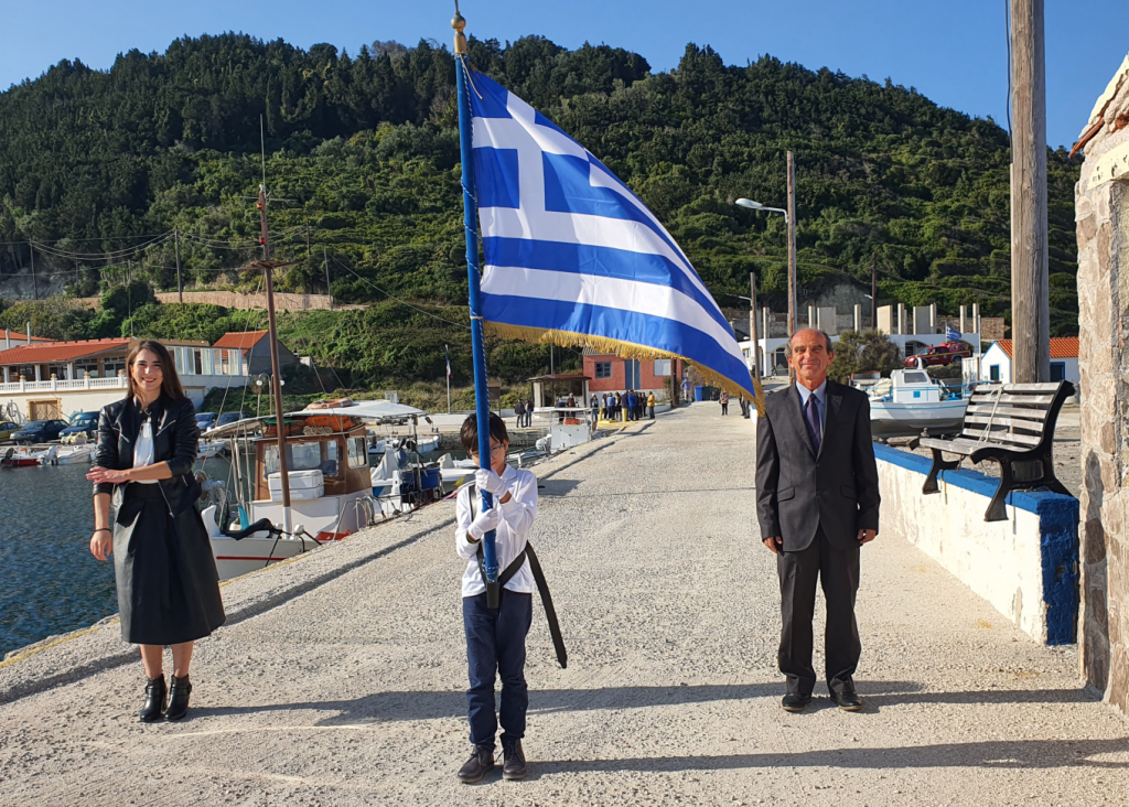 28η Οκτωβρίου: Συγκίνηση στις παρελάσεις σε ακριτικά χωριά και νησιά (βίντεο)