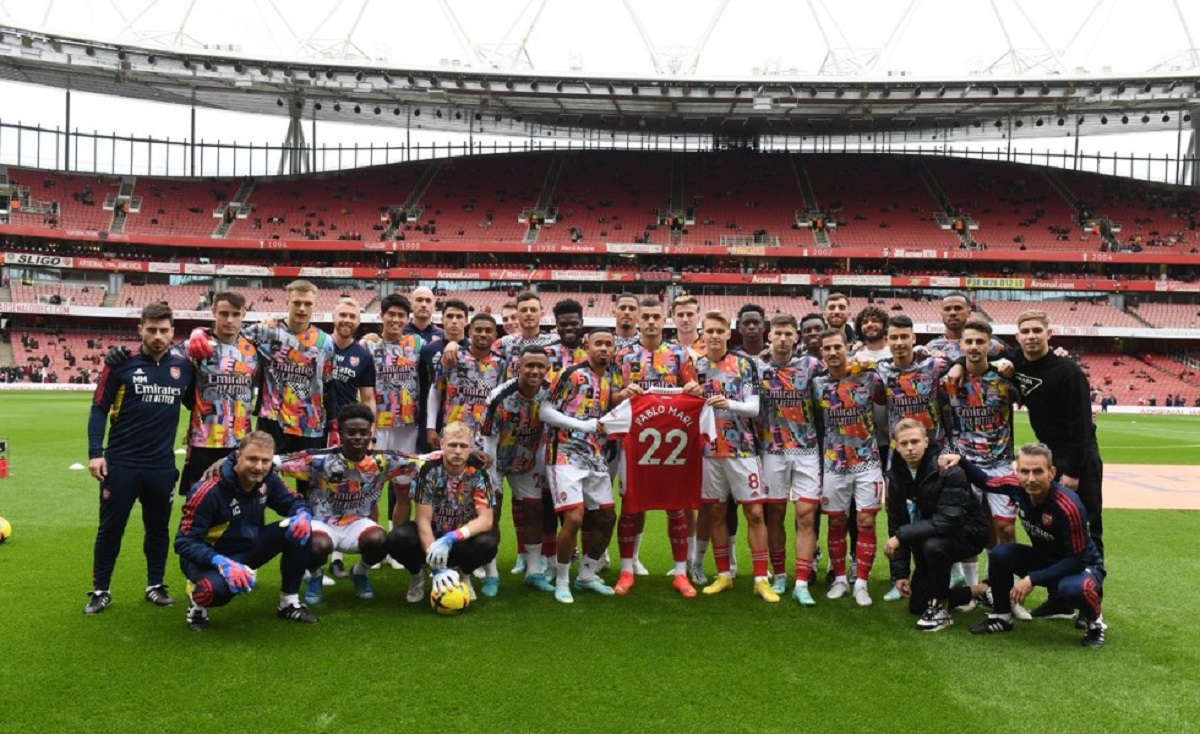 Η ξεχωριστή κίνηση των παικτών της Άρσεναλ για τον Πάμπλο Μάρι (φωτό)